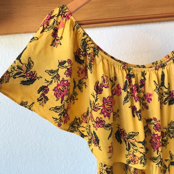 Torrid Off-the-Shoulder Floral Blouse with Ruffle - Picture 3 of 9